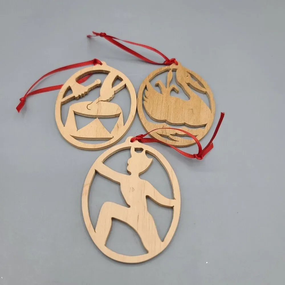 N/A wooden christmas